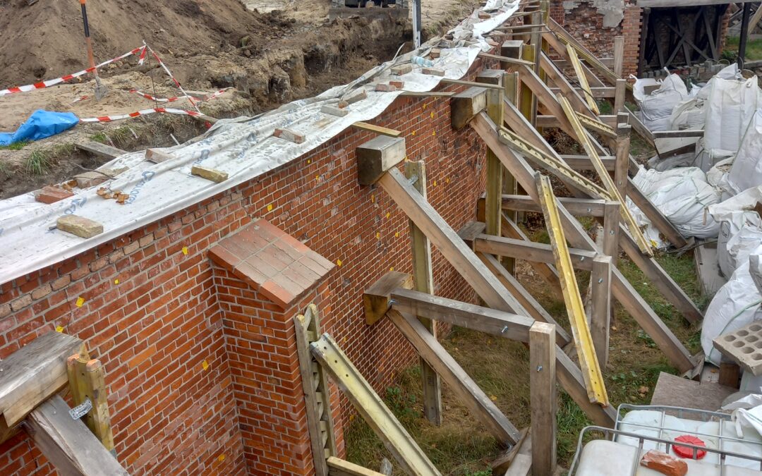 Twierdza Wisłoujście – mur oporowy